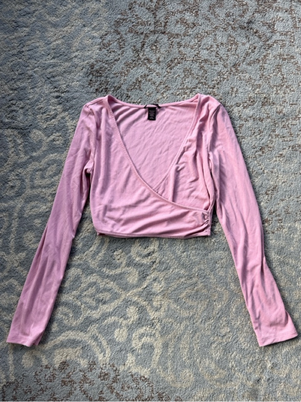 Victoria’s Secret Ribbed Wrap Long Sleeve Crop Top Pink Large
